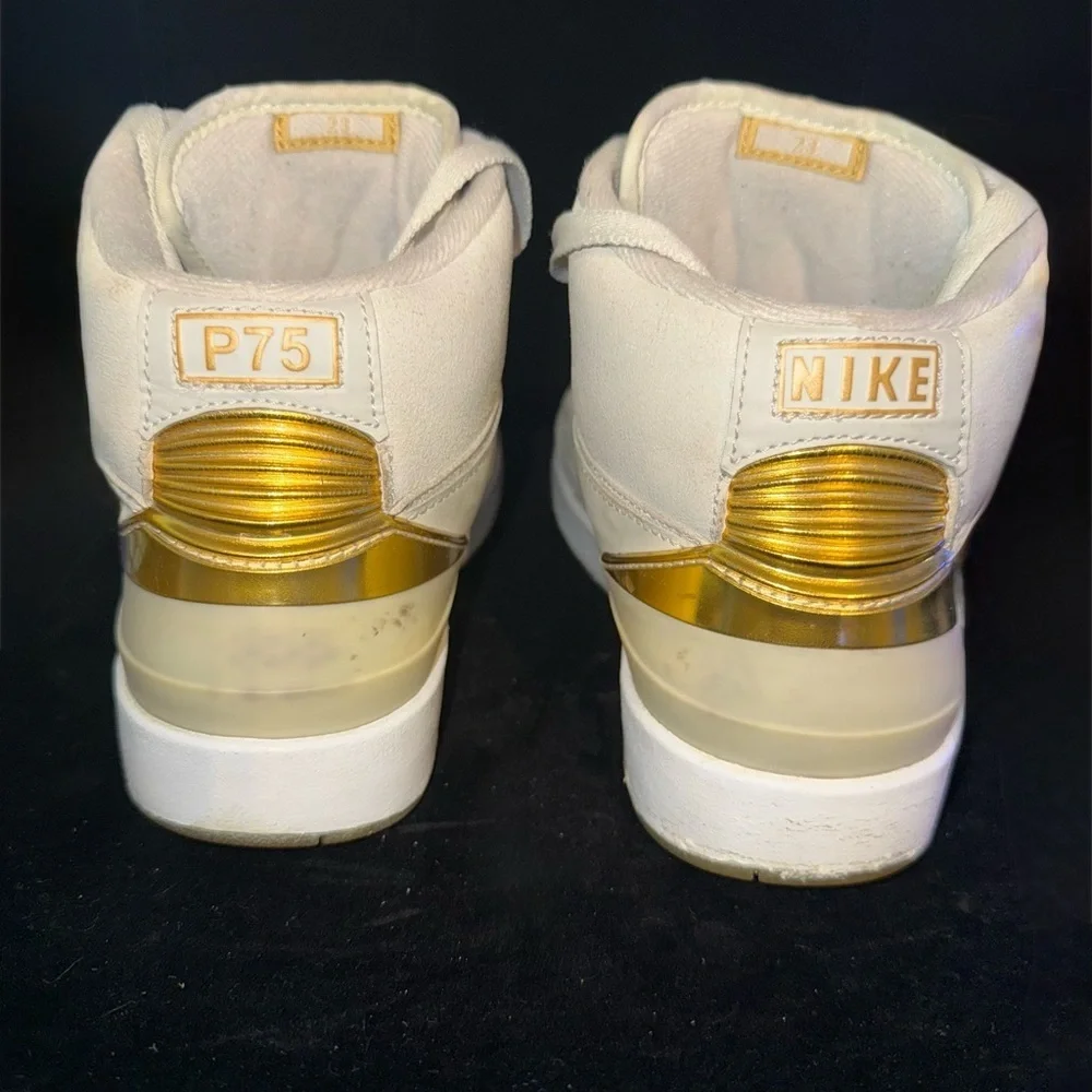 Nike Air Jordan 2 Retro Qui 54 Sneakers